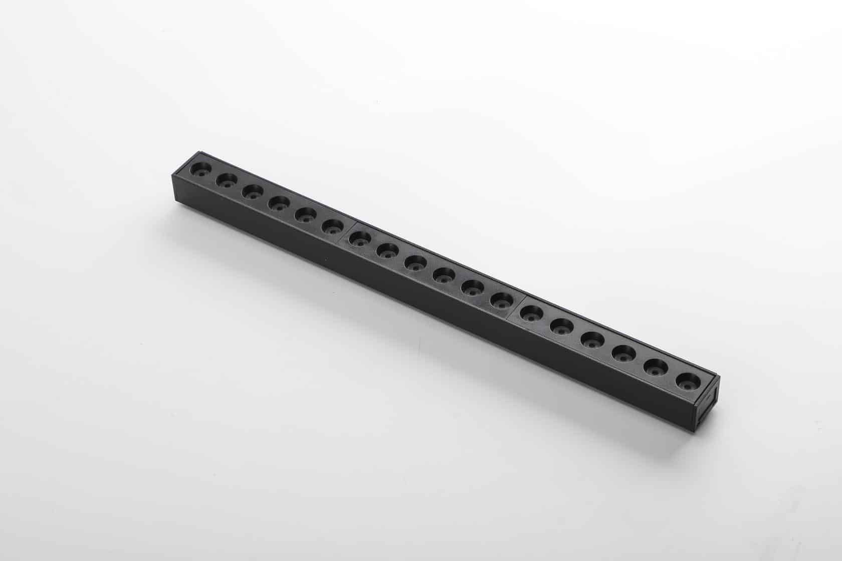 LED MAGNETIC TRACK LIGHT - T12W - Alraed Alarabi